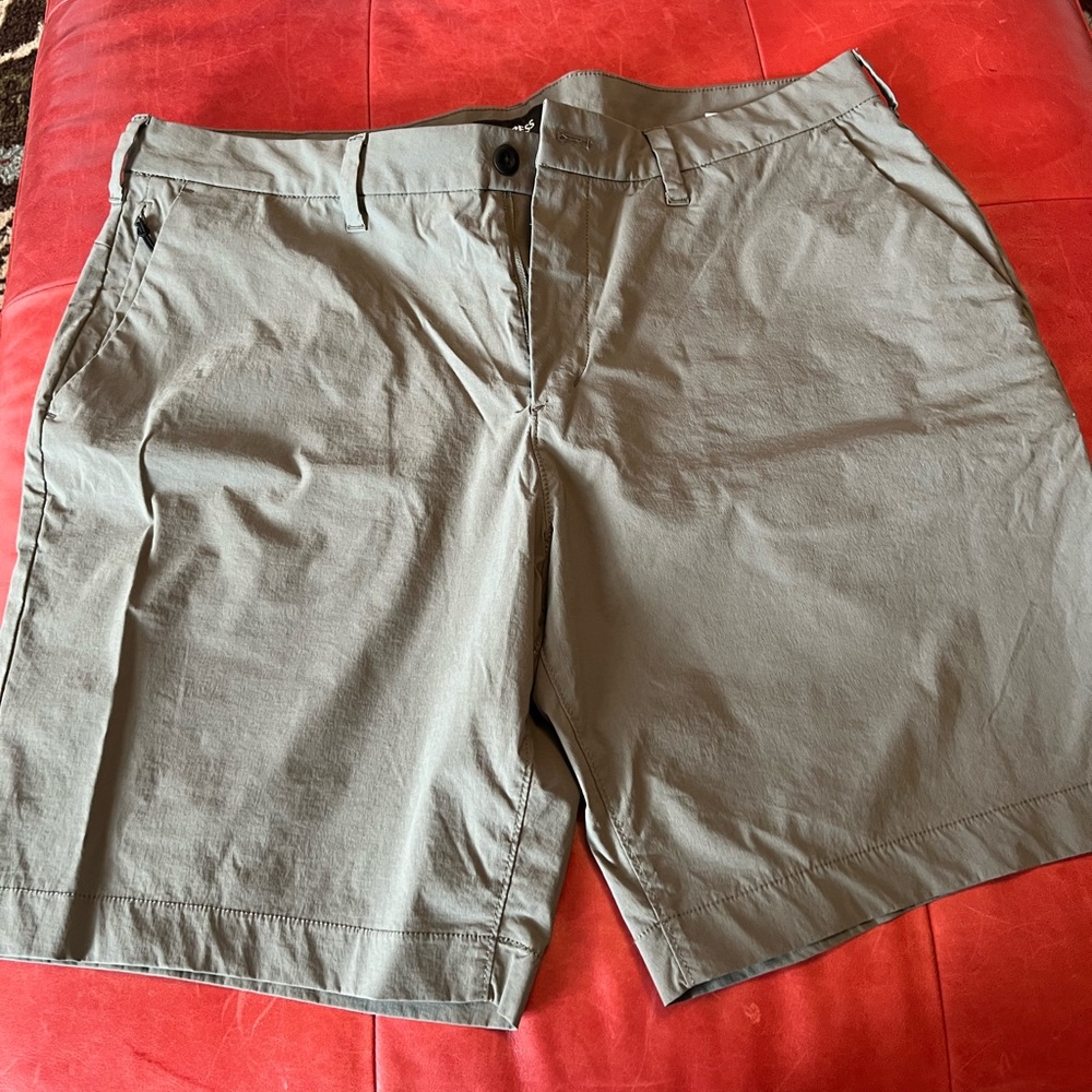 Express shorts size 38